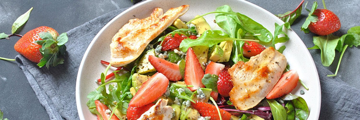 1500x500_Hühnchen_Erbeer_Salat